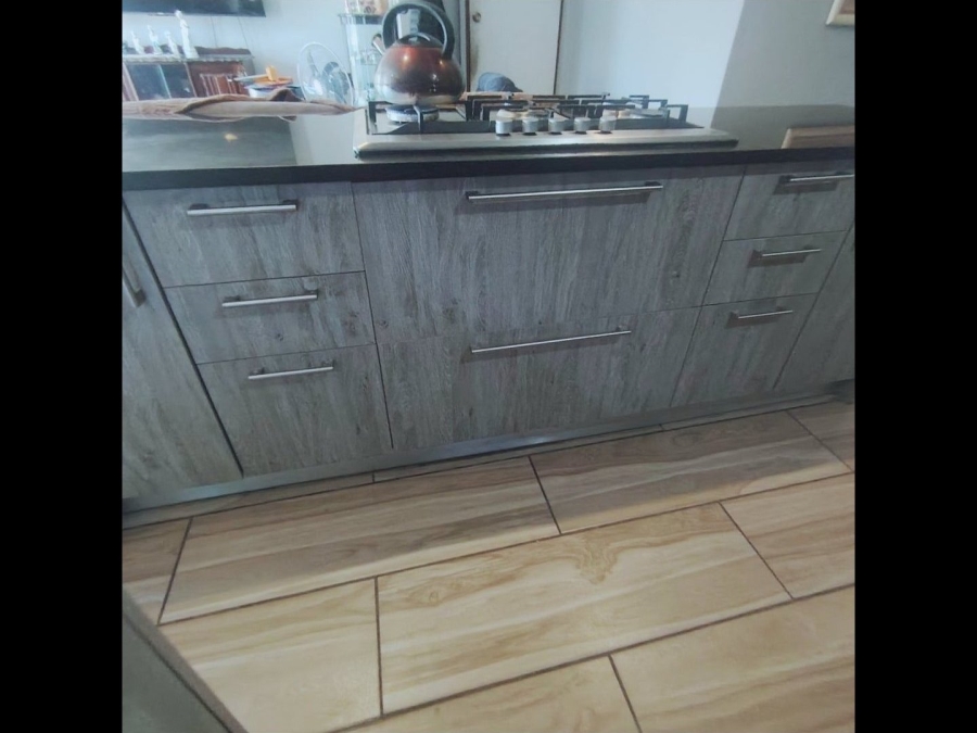 3 Bedroom Property for Sale in Kabega Park Eastern Cape